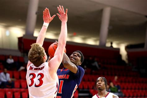 Hess leads NJIT against Morgan State